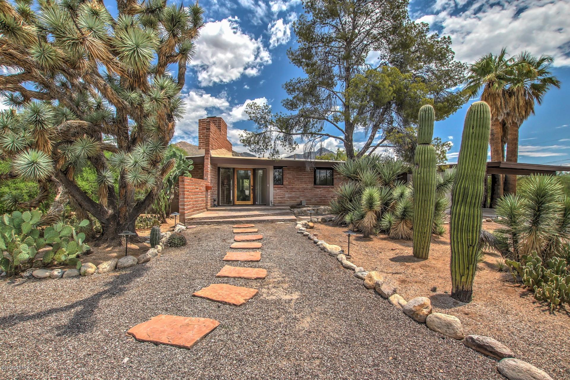 3 East Old Ina Road Tucson, AZ 85704 - Photo 1 of 27 Gallery Image 1