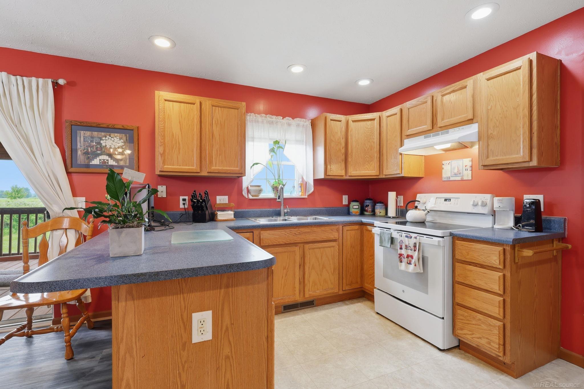 70897 Place Road Richmond, MI 48062 - Photo 10 of 35
