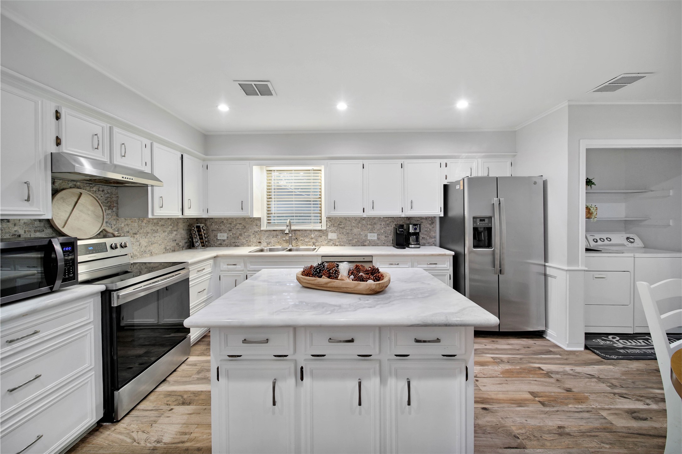 808 Avenue K Rosenberg, TX 77471 - Photo 28 of 50