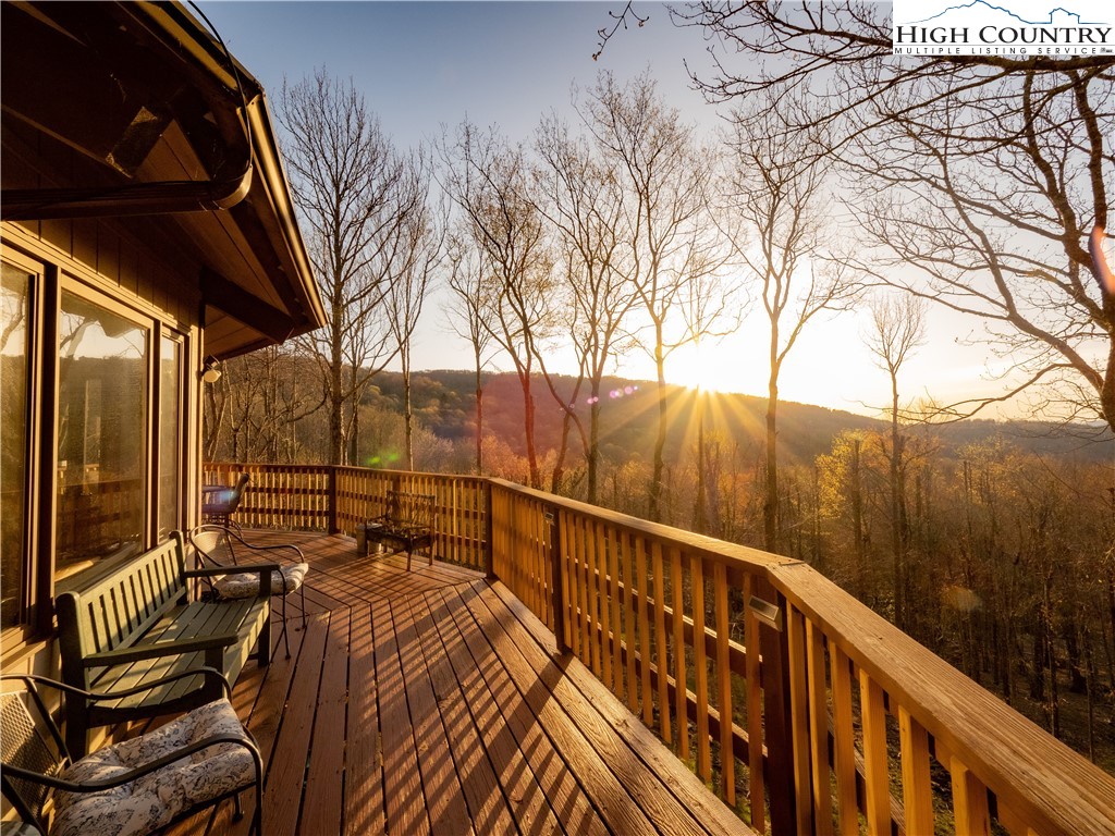 145 Tamarack Road Beech Mountain, NC 28604 - Photo 8 of 40 Gallery Image 8