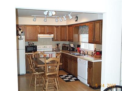 225 North Ruch Street Coplay, PA 18037 - Photo 4 of 10 Gallery Image 4