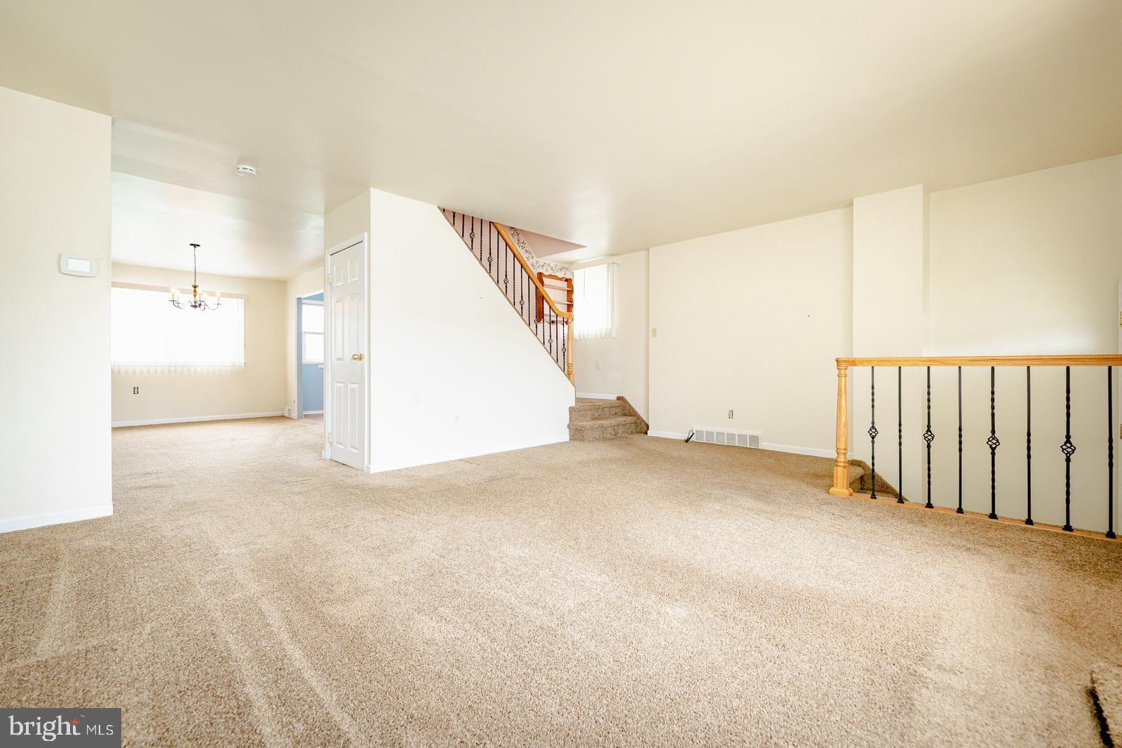 3234 Lester Road Philadelphia, PA 19154 - Photo 8 of 37
