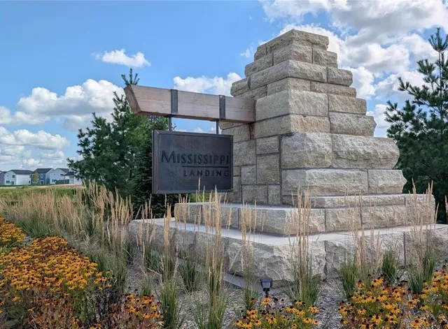 $499,990 | 10431 Glenbrook Avenue South, Cottage Grove, MN 55016