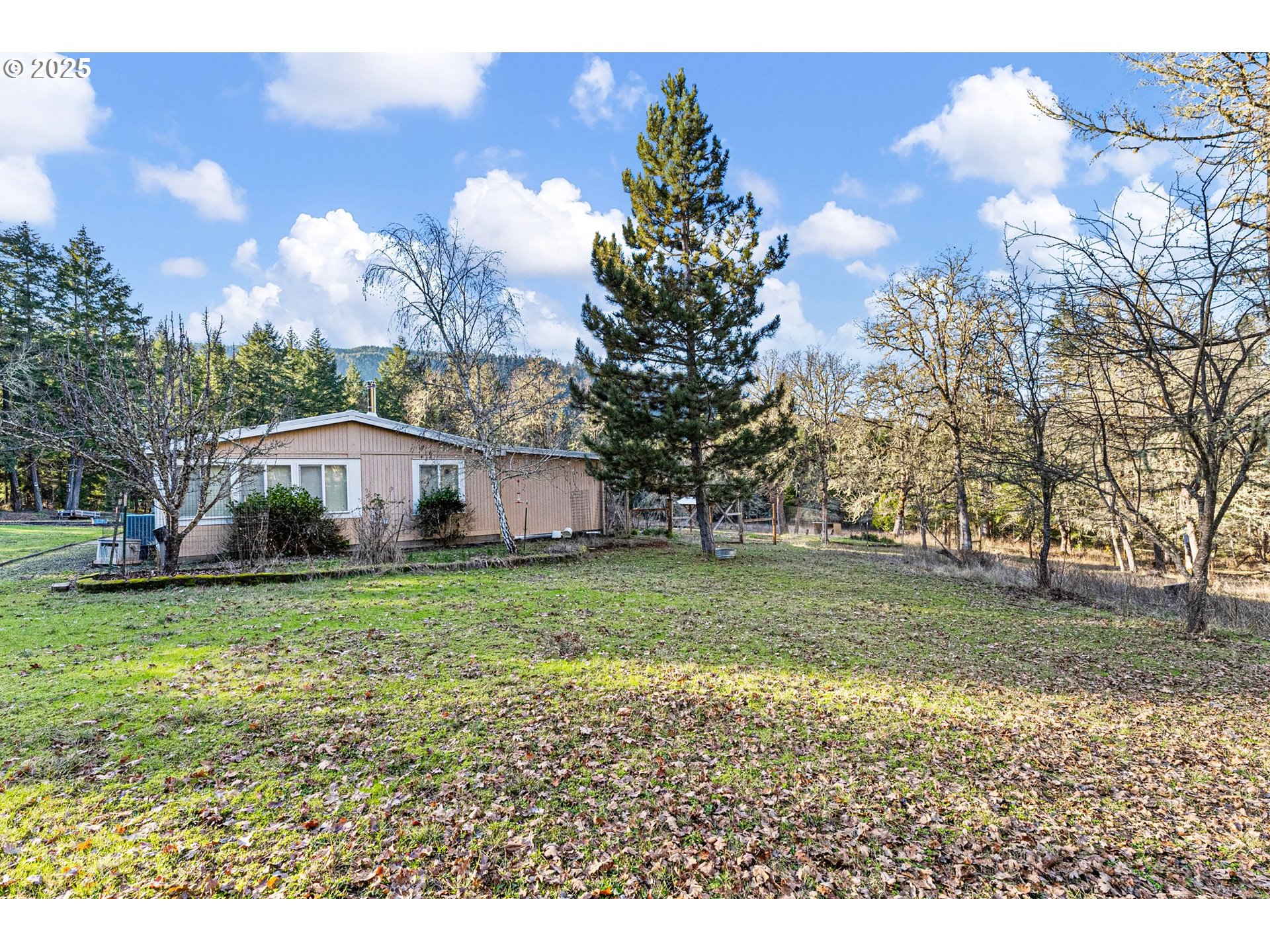 660 Byron Creek Road Winston, OR 97496 - Photo 37 of 48