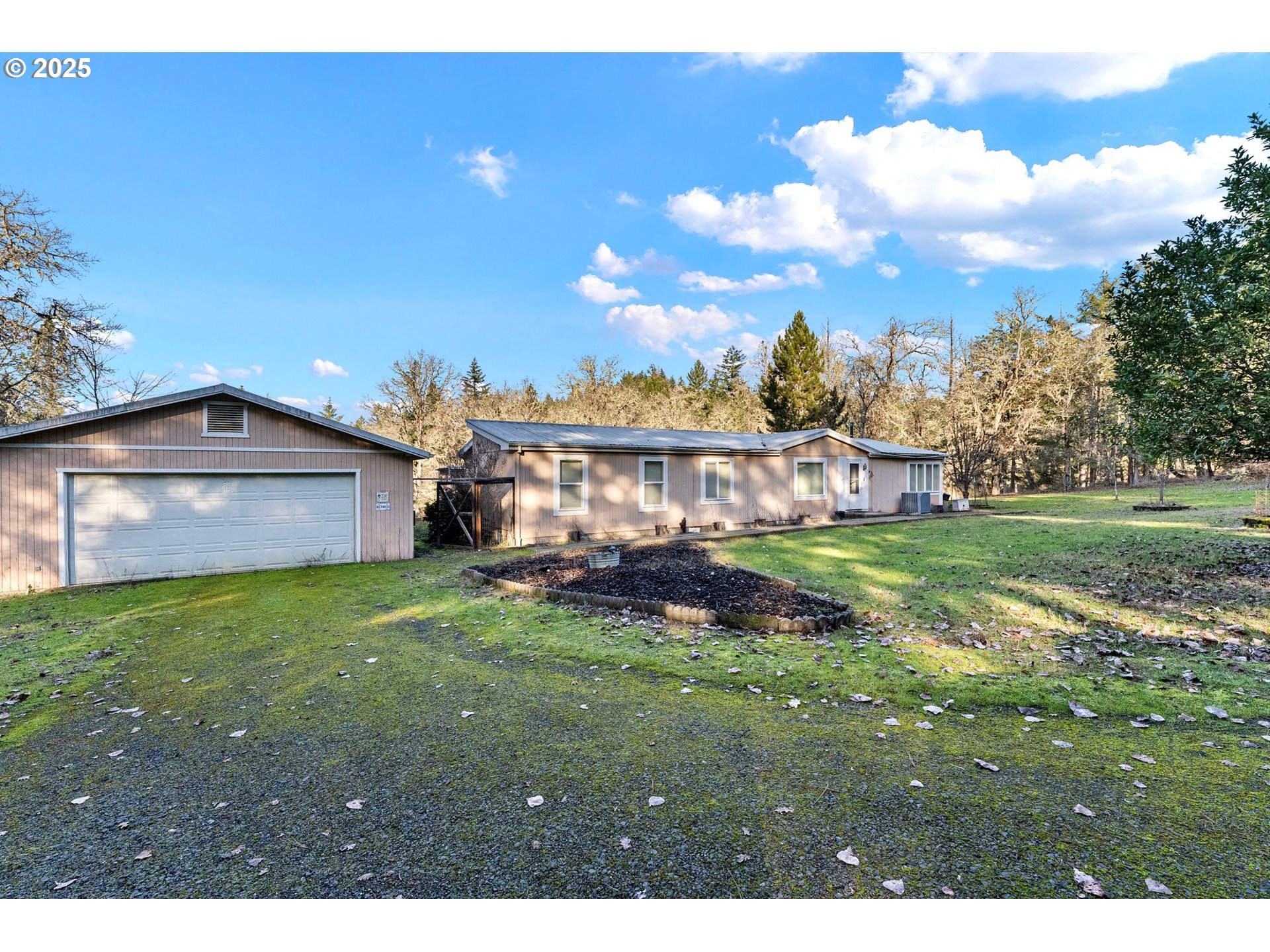 660 Byron Creek Road Winston, OR 97496 - Photo 40 of 48