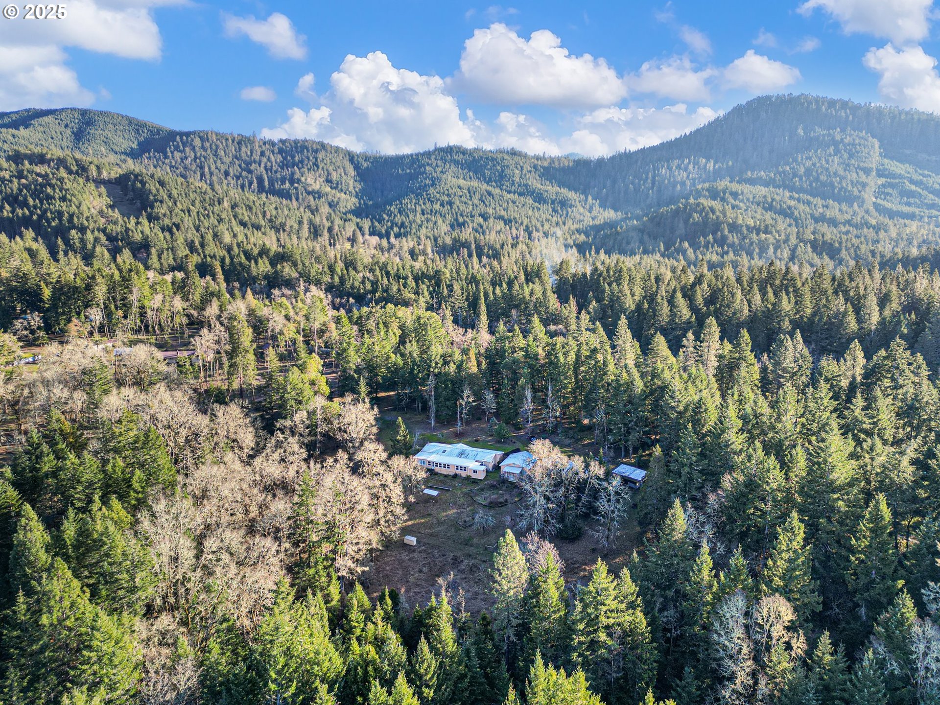 660 Byron Creek Road Winston, OR 97496 - Photo 43 of 48