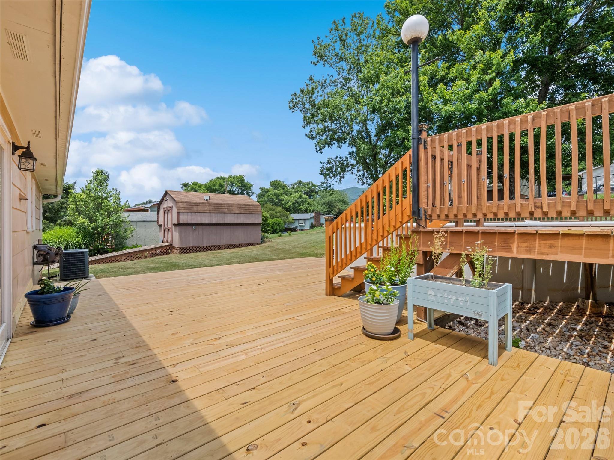 111 Keith Street Clyde, NC 28721 - Photo 6 of 26