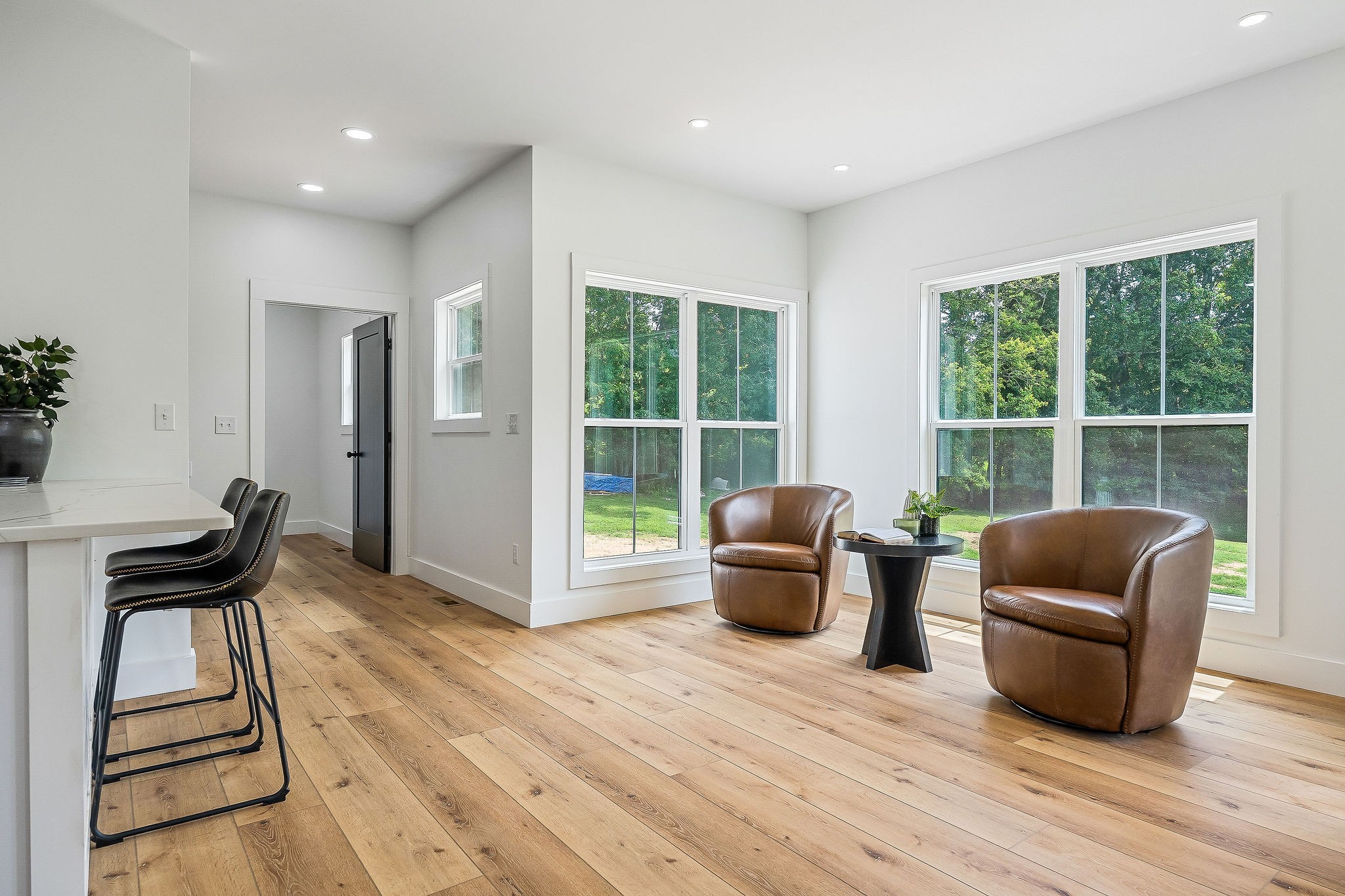 250 Dyer Ridge Road Baxter, TN 38544 - Photo 16 of 52 a living room with furniture and a wooden floor