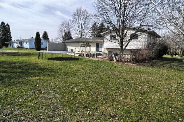 10451 Jennings Road Grand Blanc, MI 48439 - Photo 23 of 27 21119967-22.JPG