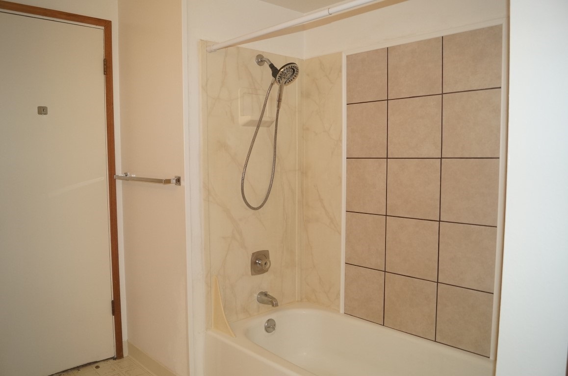 910 Salnave Road Cheney, WA 99004 - Photo 13 of 20 Gallery Image 13