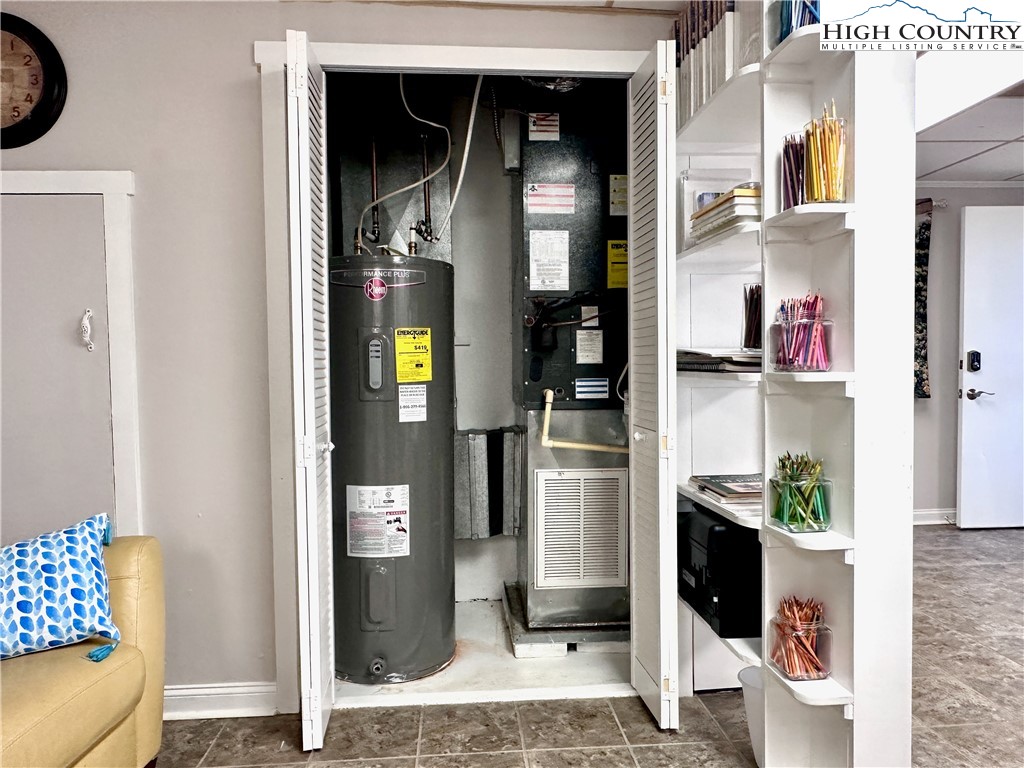 223 Timberlake Sparta, NC 28675 - Photo 44 of 50 a view of living room