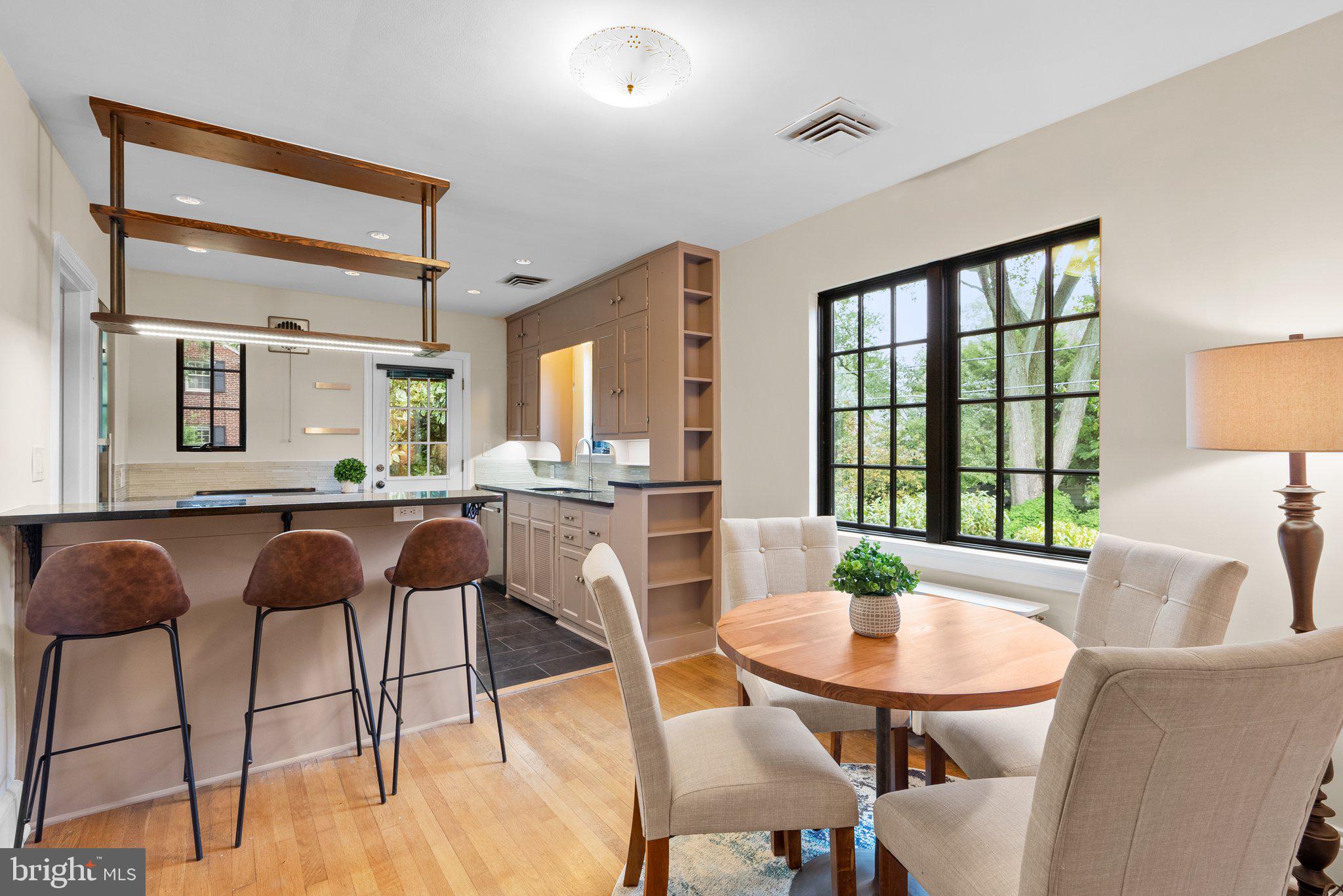 701 McNeill Road Silver Spring, MD 20910 - Photo 11 of 42