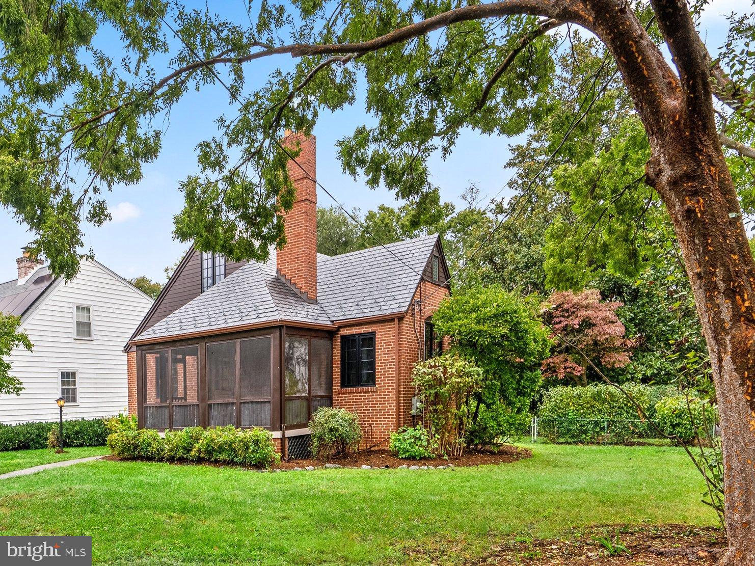 701 McNeill Road Silver Spring, MD 20910 - Photo 38 of 42