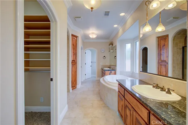 $499,950 | 13045 Ridgewood Way, Chowchilla, CA 93610