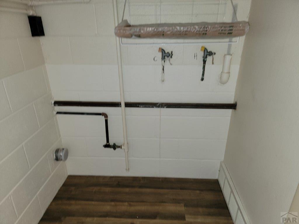 2034 County Rd LL Wiley, CO 81092 - Photo 29 of 29 a view of walk in closet