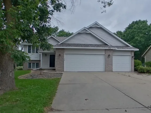 $2,679 | 739 Ashley Drive, Chaska, MN 55318