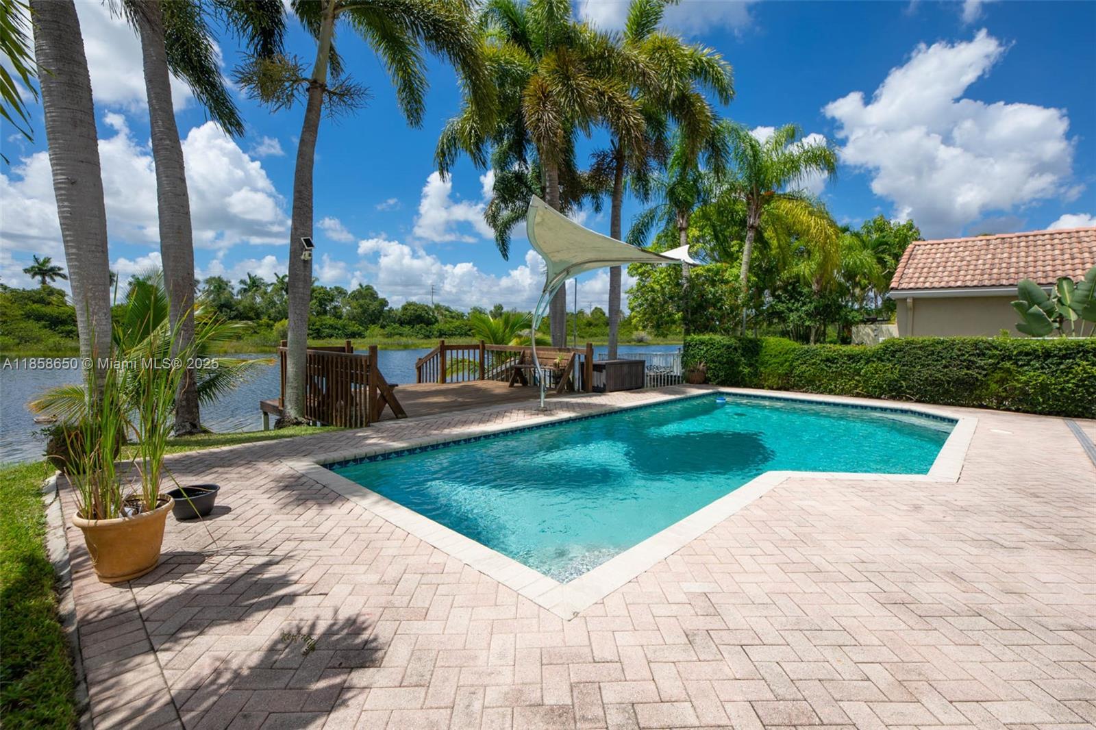 18196 Southwest 29th Street Miramar, FL 33029 - Photo 44 of 54 a view of a backyard