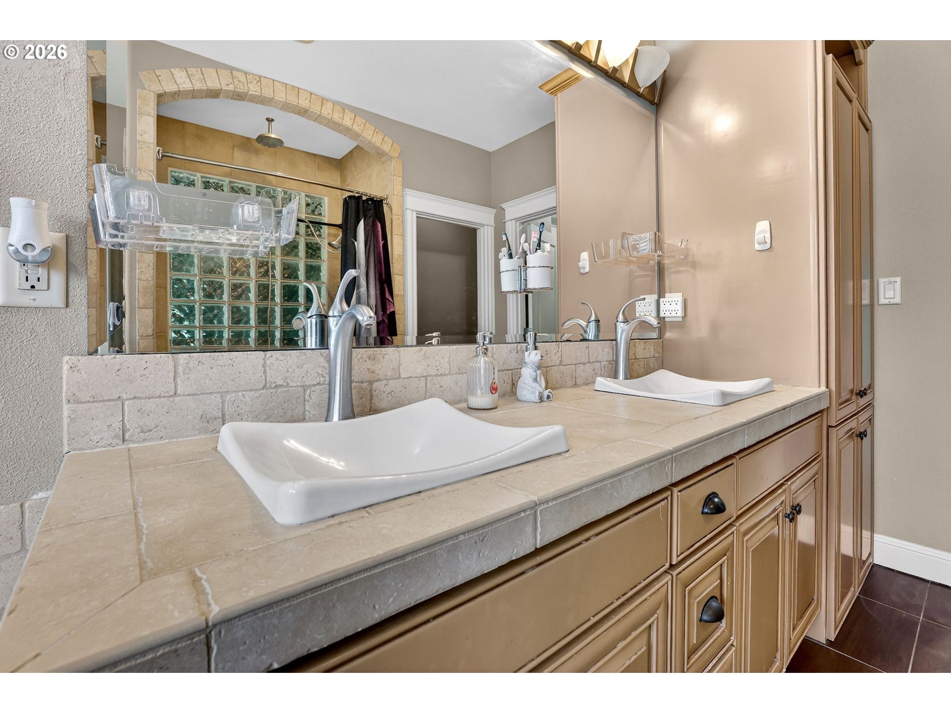 33094 Felisha Way Scappoose, OR 97056 - Photo 22 of 47 Bathroom