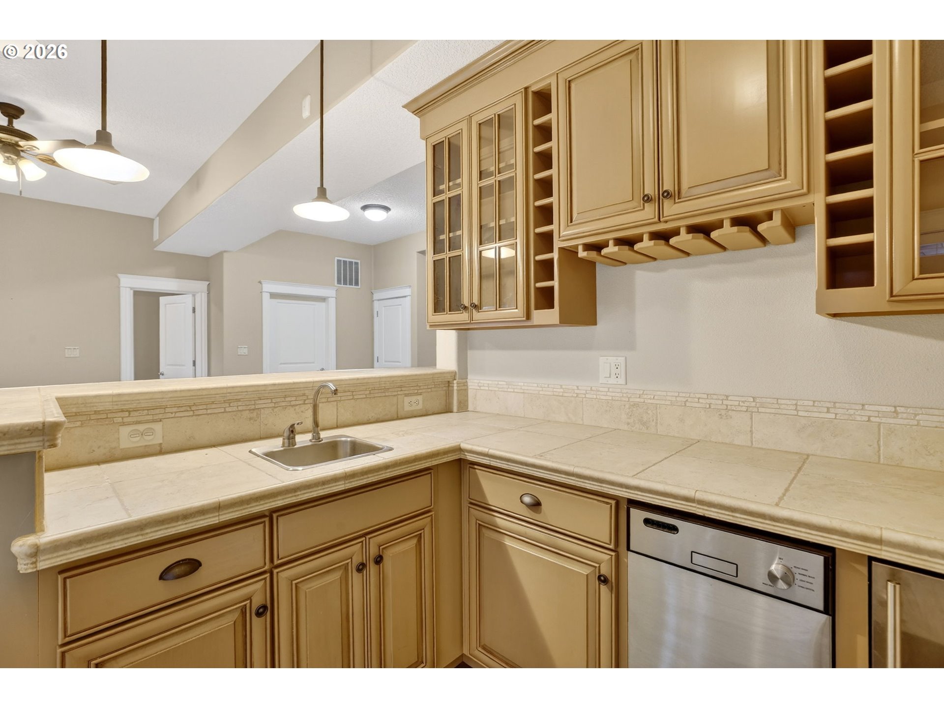 33094 Felisha Way Scappoose, OR 97056 - Photo 40 of 47 Bathroom