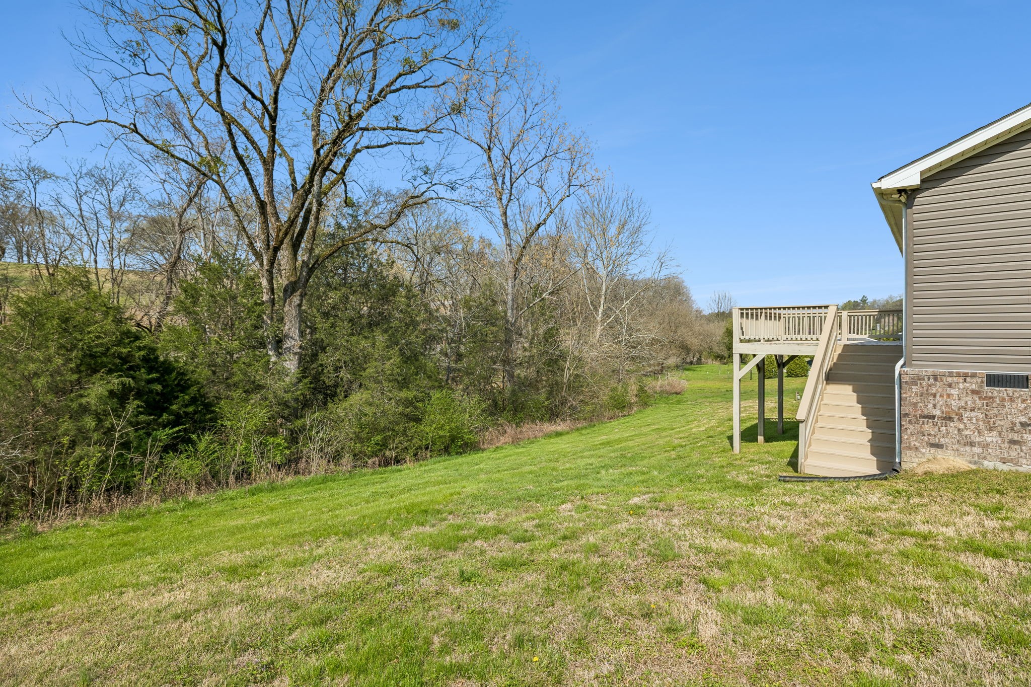 2 Hickman Creek Road North Hickman, TN 38567 - Photo 28 of 31 a view of a yard with a house