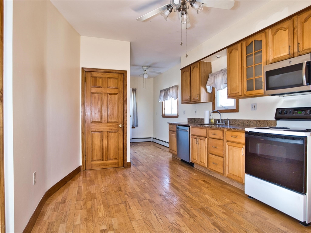 84 Riverview Street Fall River, MA 02724 - Photo 13 of 30 Gallery Image 13