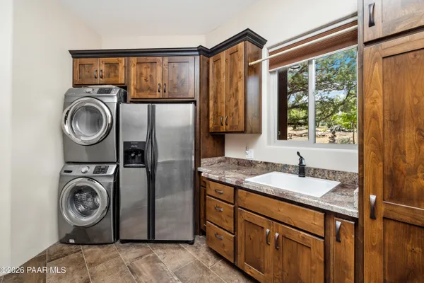 $1,900,000 | 830 Upper Sky Terrace Drive, Prescott, AZ 86303