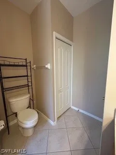 a bathroom with a toilet