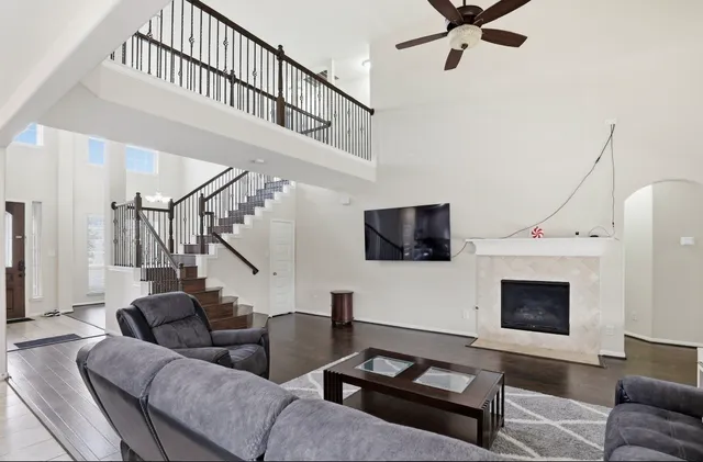 $525,000 | 13315 Edison Trace Lane, Tomball, TX 77377