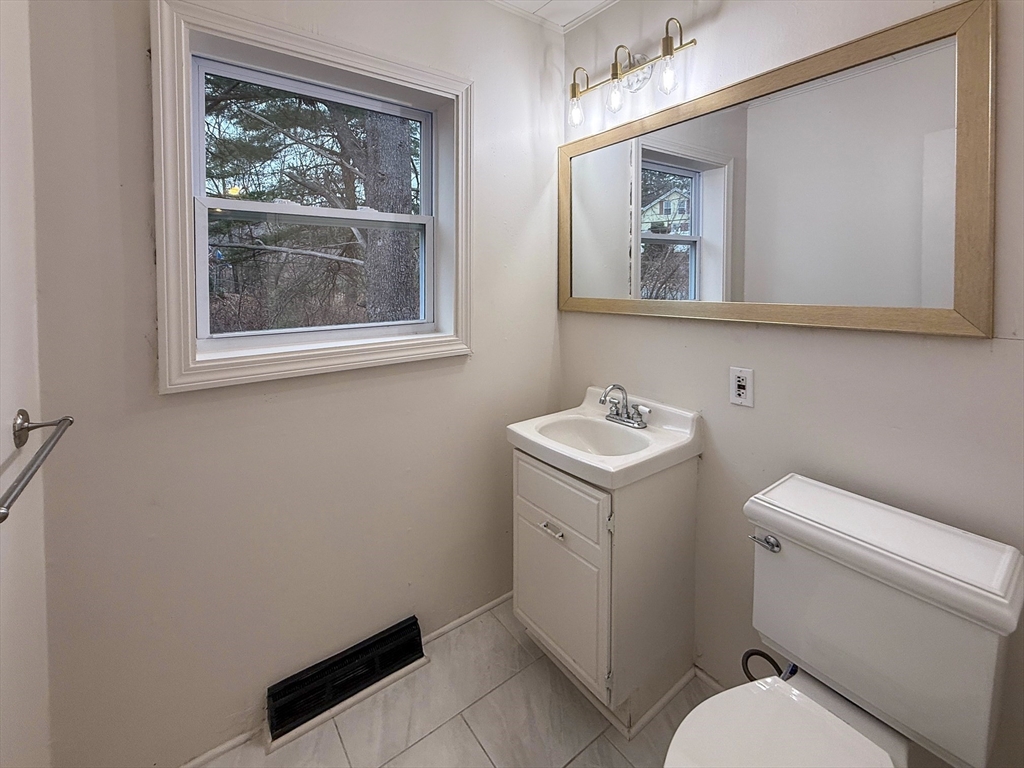 9 Mt Pleasant Street, Unit 1 Athol, MA 01331 - Photo 19 of 21