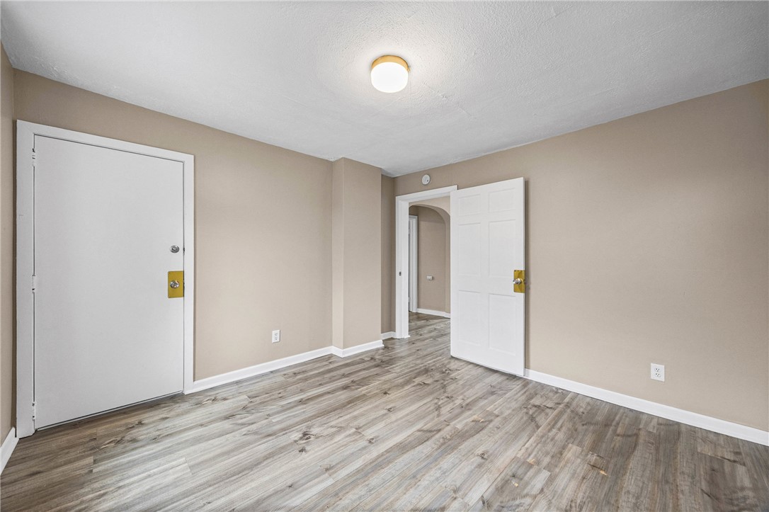 641 Jay Street Rochester, NY 14611 - Photo 9 of 29 Upper 2nd bedroom