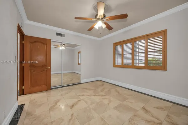 $3,100 | 100 Edgewater Drive, Unit 207, Coral Gables, FL 33133