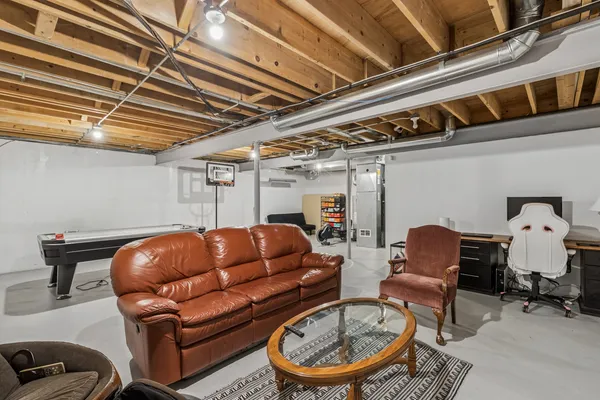 $569,000 | 1029 West Bogey Lane, Palatine, IL 60067