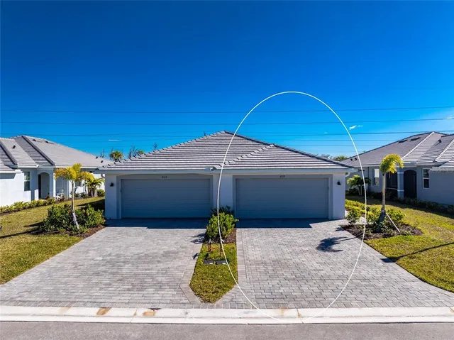 $268,900 | 8117 Shore Lake Drive, Englewood, FL 34224