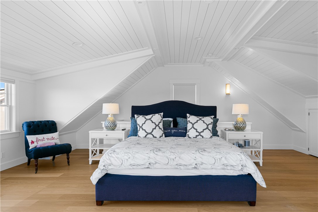 250 Allston Avenue Middletown, RI 02842 - Photo 25 of 41