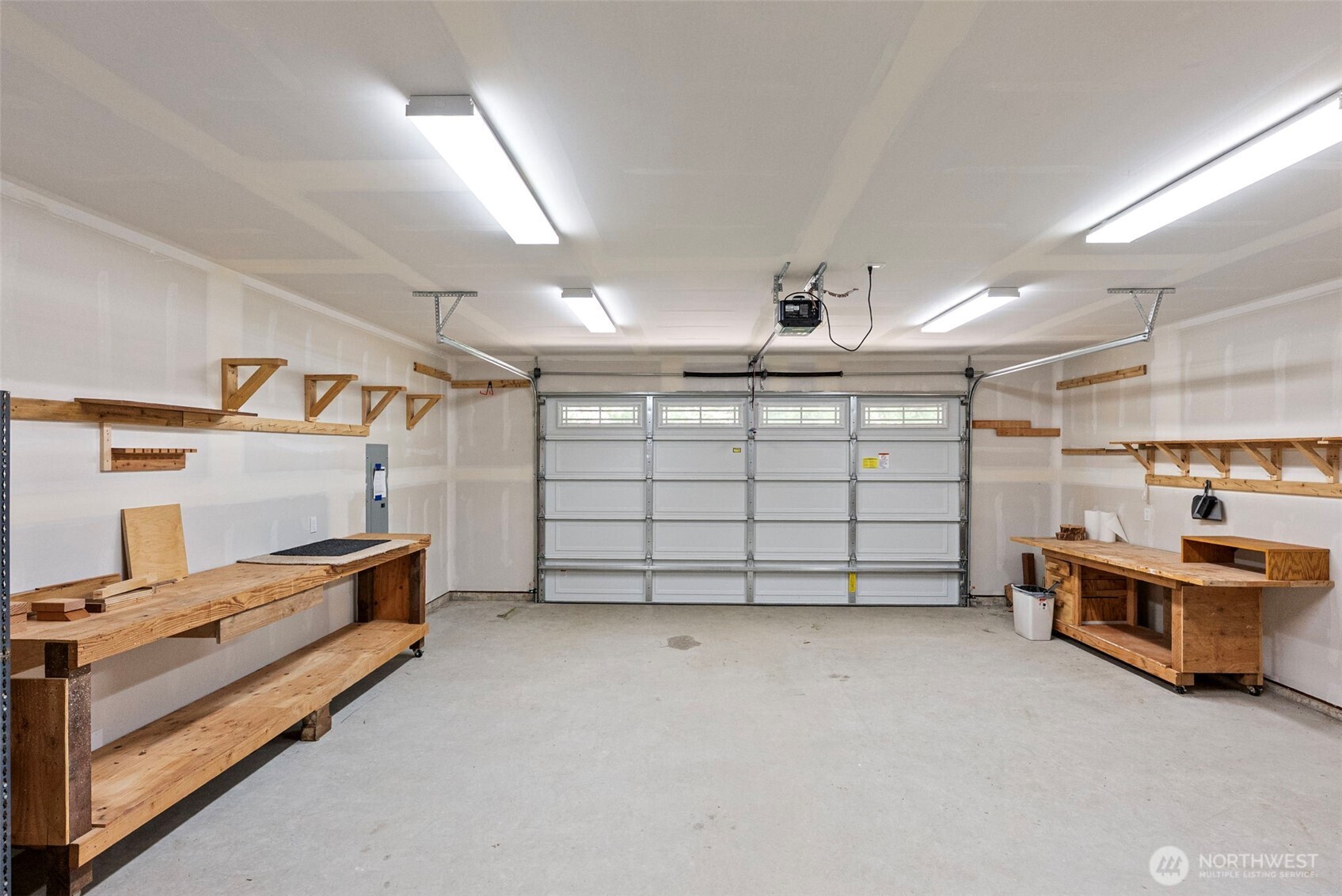 40 Northeast Eagle Crest Place Belfair, WA 98528 - Photo 20 of 27 a view of a garage