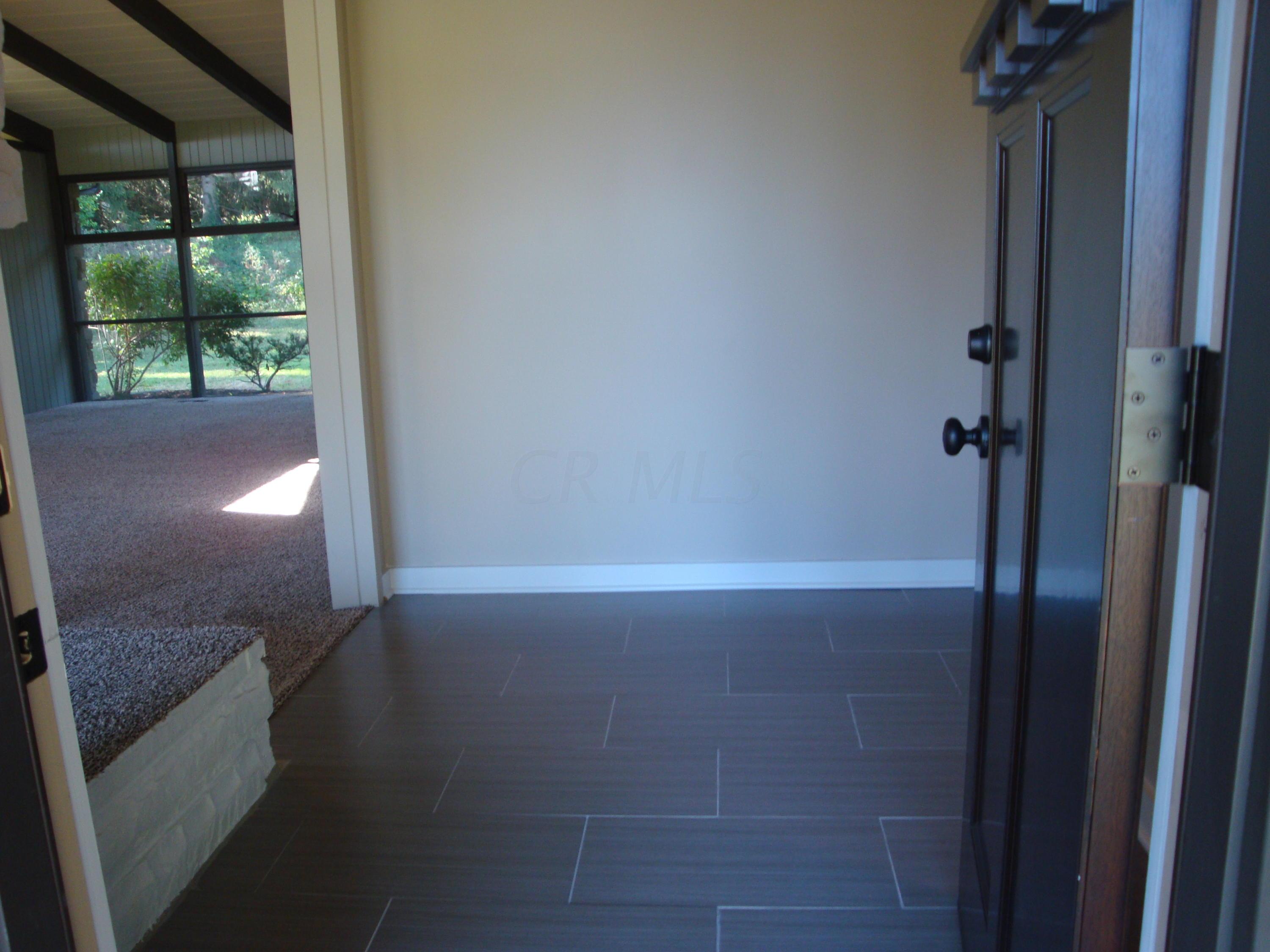 965 Sharon Valley Road Newark, OH 43055 - Photo 10 of 37