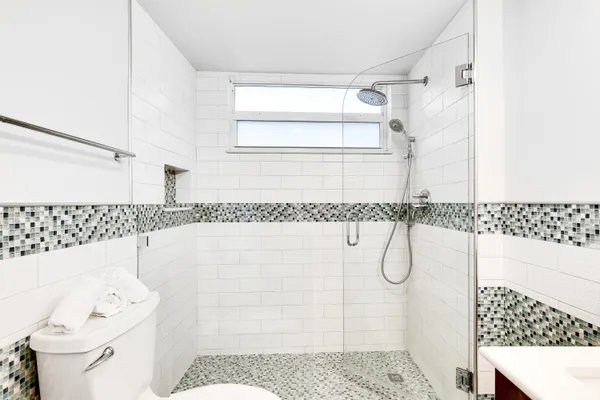 $3,850 | 2508 Bay Drive, Unit 102, Pompano Beach, FL 33062