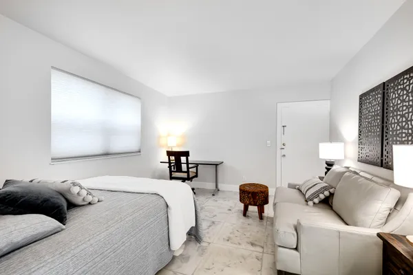 $3,850 | 2508 Bay Drive, Unit 102, Pompano Beach, FL 33062