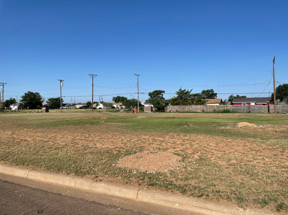 804 Walnut Avenue Lubbock, TX 79403 - Photo 3 of 3 a view of a ocean view