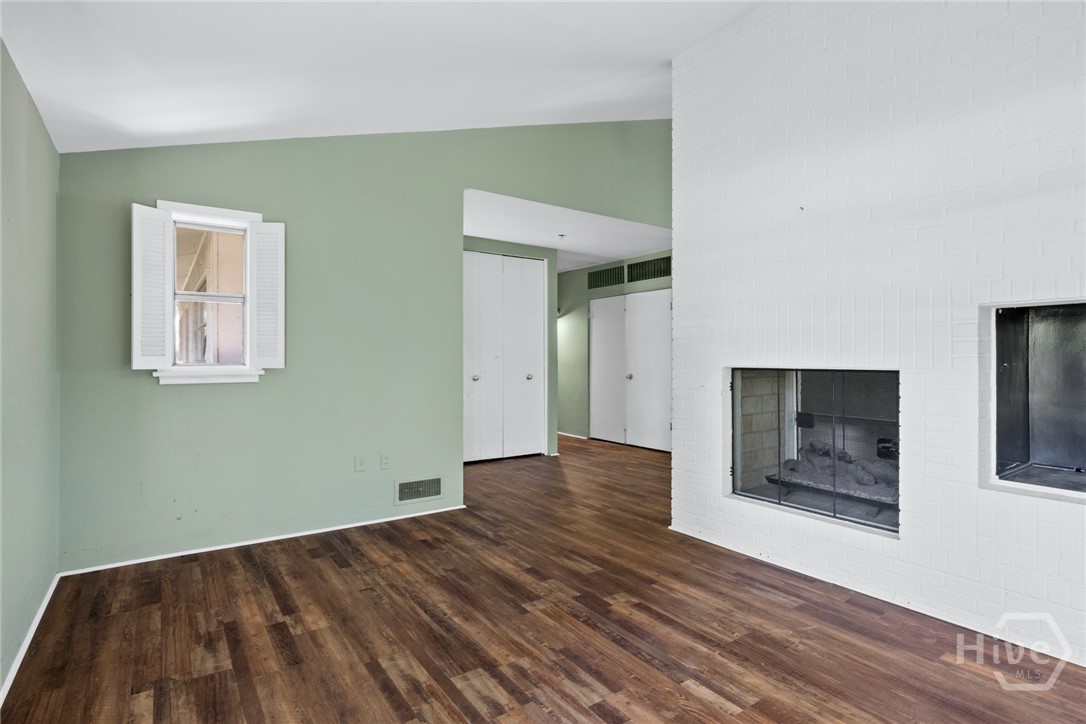 130 Brandywine Road Savannah, GA 31405 - Photo 7 of 41