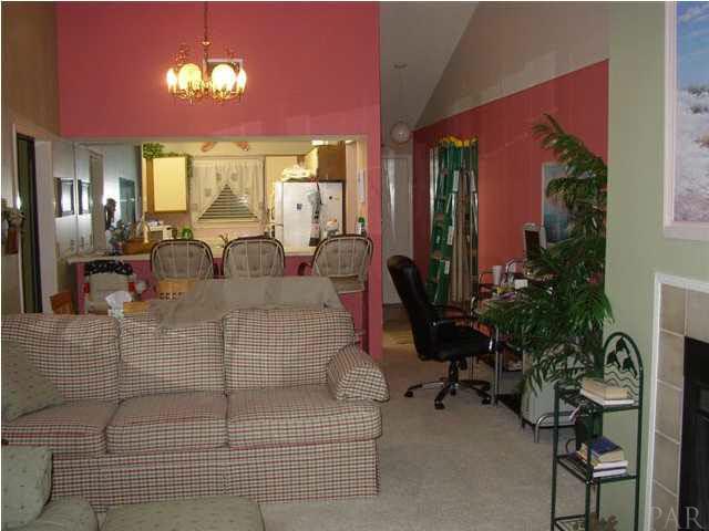 14100 River Road, Unit A313 Pensacola, FL 32507 - Photo 2 of 5 Living Room 2