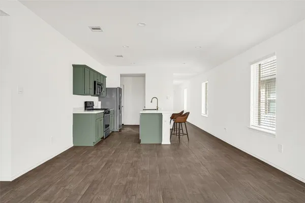 $1,950 | 2334 Spruce Clf Lane, Spring, TX 77373