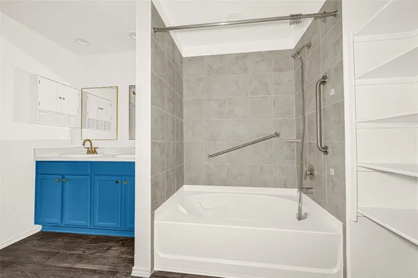 $1,950 | 2334 Spruce Clf Lane, Spring, TX 77373