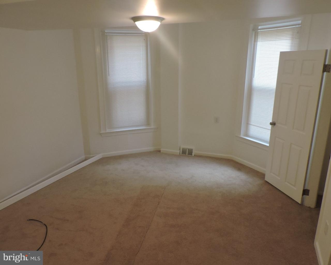 872 Wynnewood Road Philadelphia, PA 19151 - Photo 8 of 24 Gallery Image 8