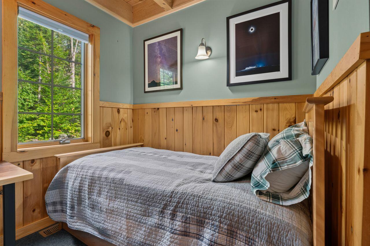 2016 Brook Falls Road Carrabassett Valley, ME 04947 - Photo 19 of 51 Office