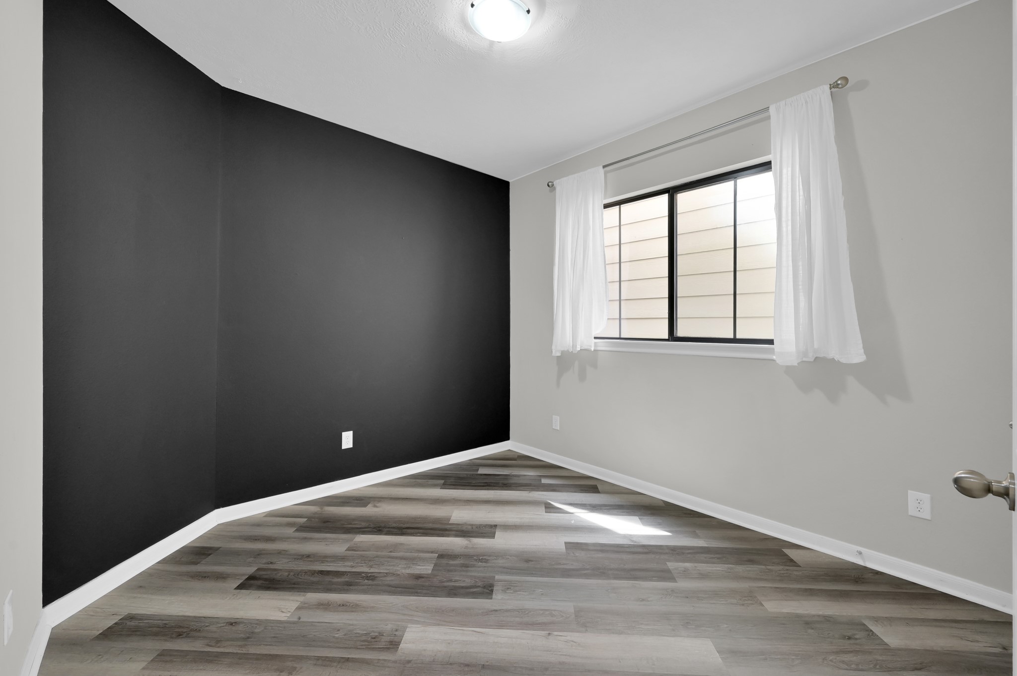 3607 Cedar Flats Lane Spring, TX 77386 - Photo 17 of 41 a view of empty room with window