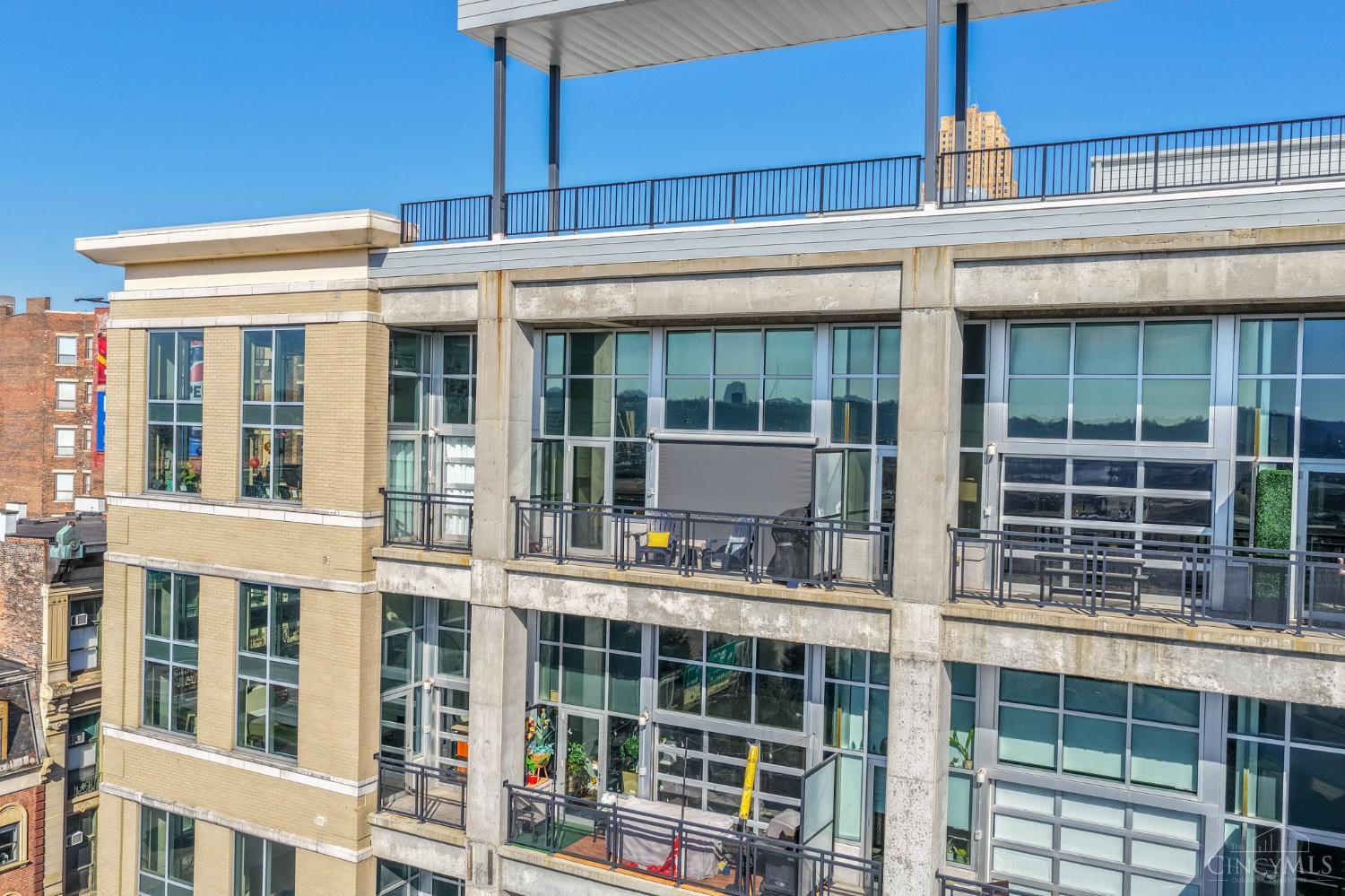 353 West 4th Street, Unit 602 Cincinnati, OH 45202 - Photo 40 of 44