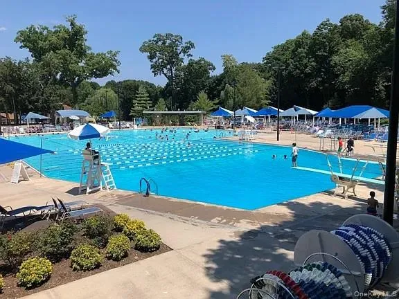 $7,500 | 14 Nirvana Avenue, Great Neck, NY 11023