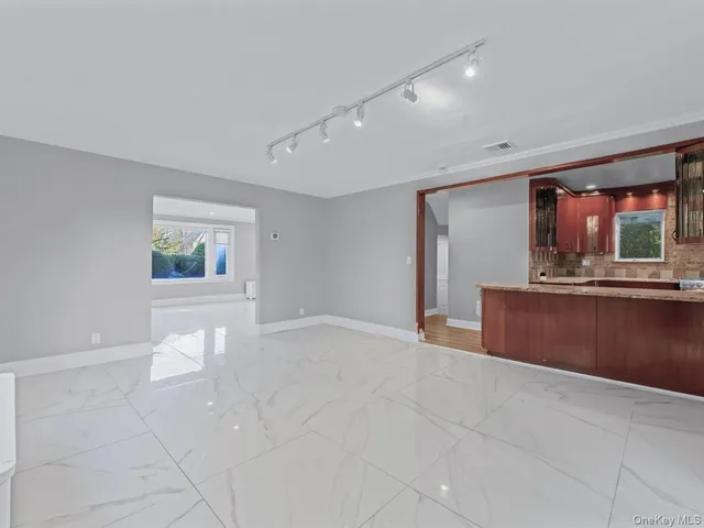 $7,500 | 14 Nirvana Avenue, Great Neck, NY 11023