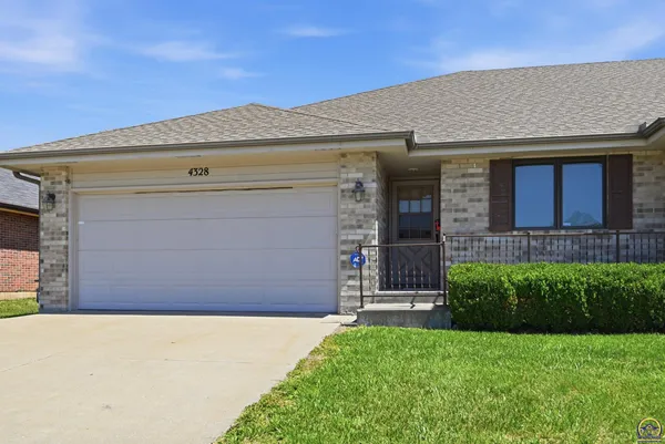 $243,500 | 4328 Southeast Wisconsin Avenue, Topeka, KS 66609